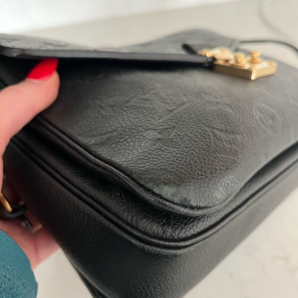 Louis Vuitton Pochette Métis with box and bag - Picture 4 of 5